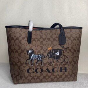 Coach Halloween tote and pumpkin driver coach wagon new